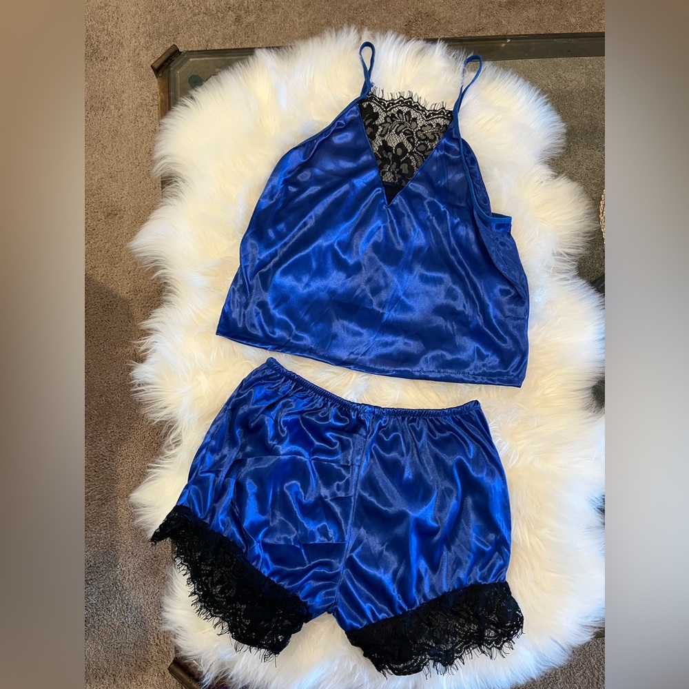 BNWOT Royal Blue/Black Laced 2-Piece Satin Sleepwear Set